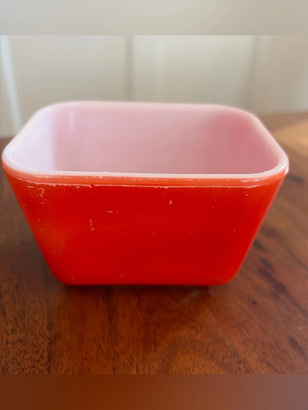 Vintage Pyrex 501 Red Refrigerator Dish 1.5 Cup w/ Ribbed Lid 501-C Fridgie READ